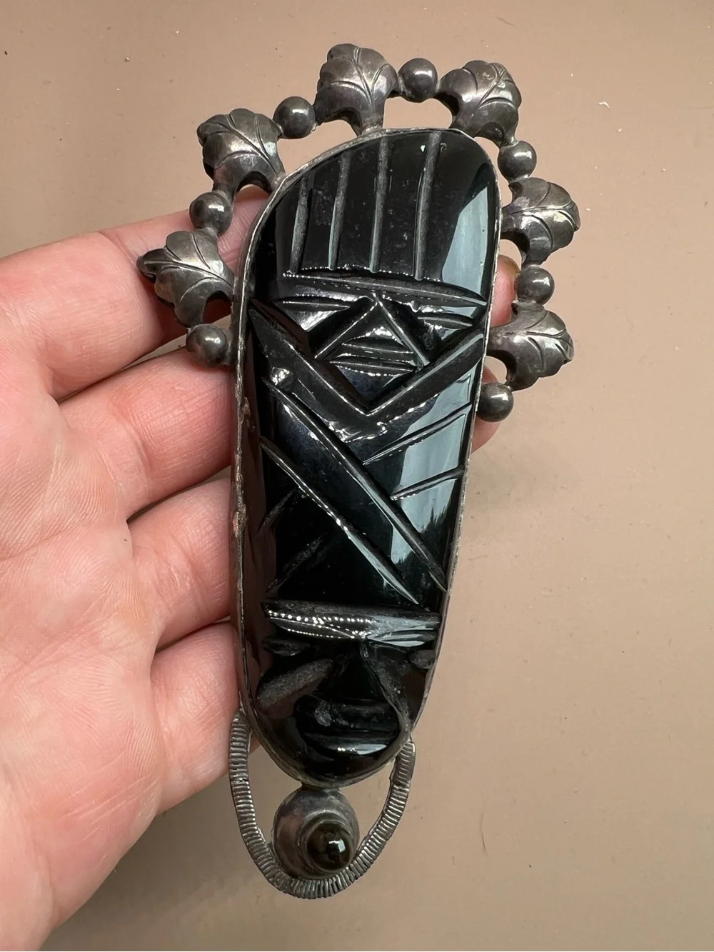 VTG mid-century Mexican sterling silver hand-carved black onyx or obsidian pin